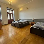 Hostel Va Bank